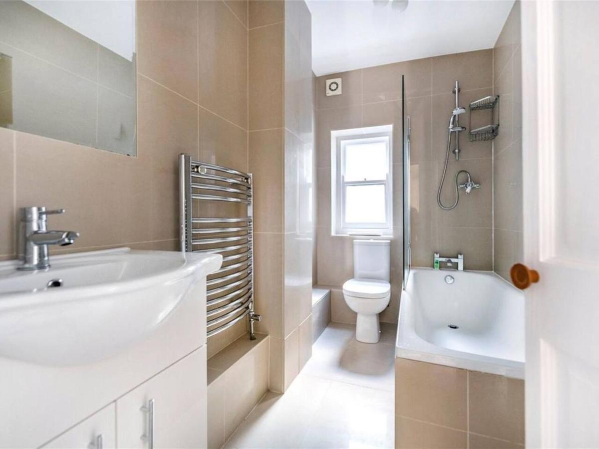 Luxury Fulham Flat With 5* Touches Nr River Thames Londres Exterior foto