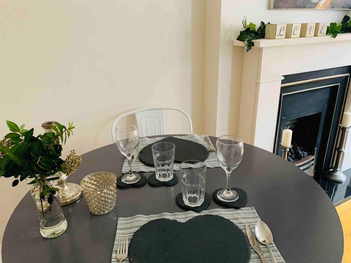 Luxury Fulham Flat With 5* Touches Nr River Thames Londres Exterior foto