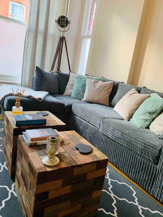 Luxury Fulham Flat With 5* Touches Nr River Thames Londres Exterior foto